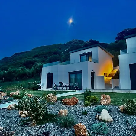 Isabel Artemis Crete - Luxury Sea Views
